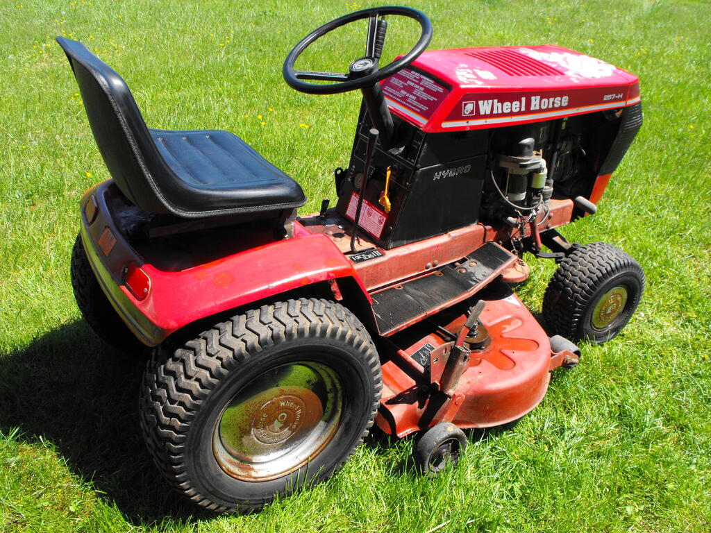 Wheel Horse 257-H