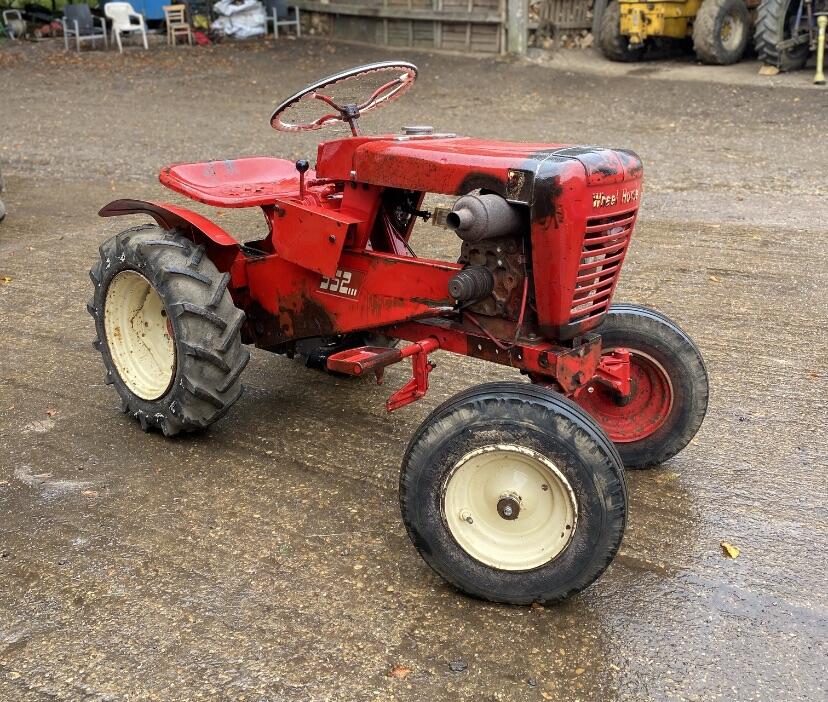 Wheel Horse 552 Lawn Tractor