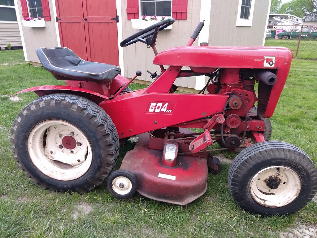 Wheel Horse Lawn Ranger 34 Lawn Tractor