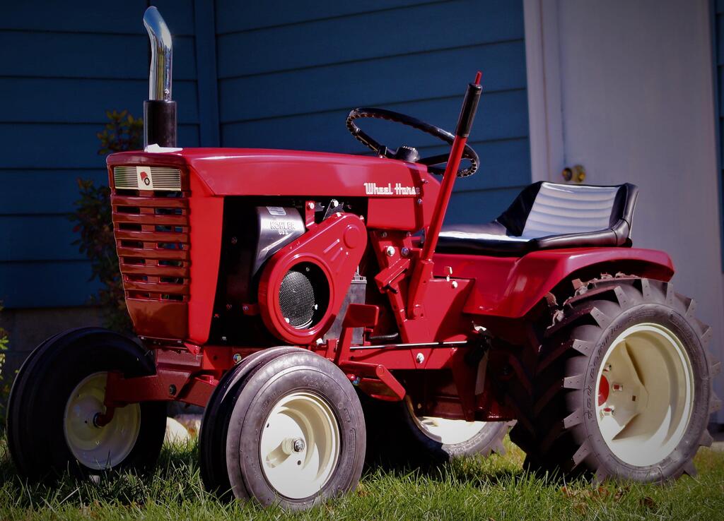 Wheel Horse 856