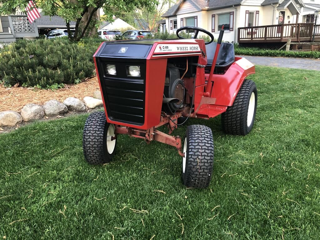 Wheel Horse C-165 Lawn Tractor