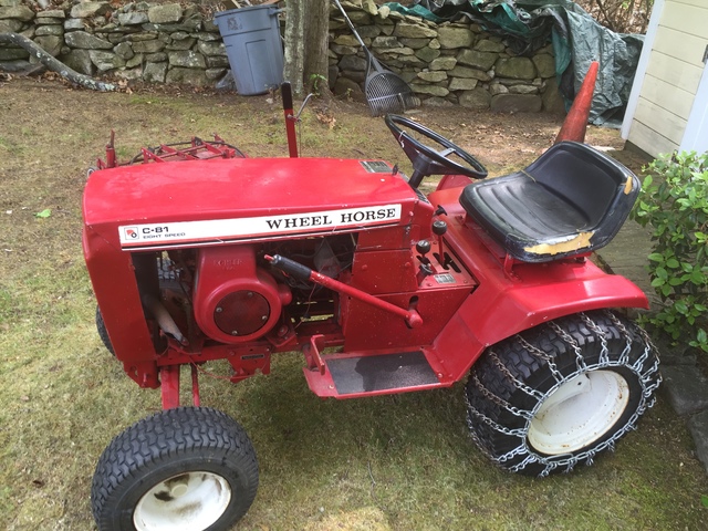 Wheel Horse C-81 Lawn Tractor