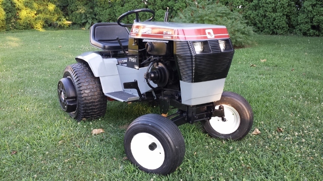 Wheel Horse GT-1642 Lawn Tractor