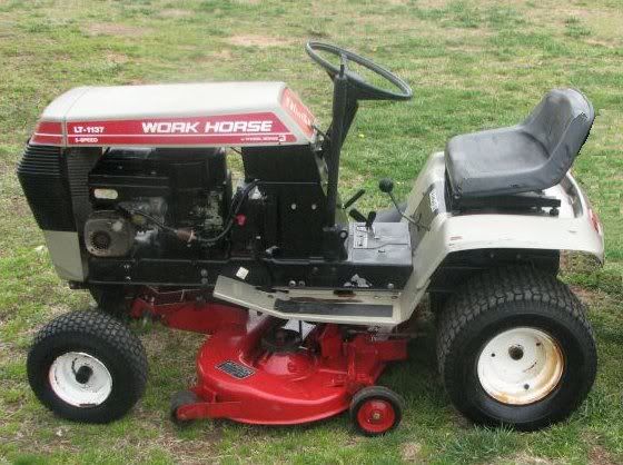 Wheel Horse LT-1137 Work Horse