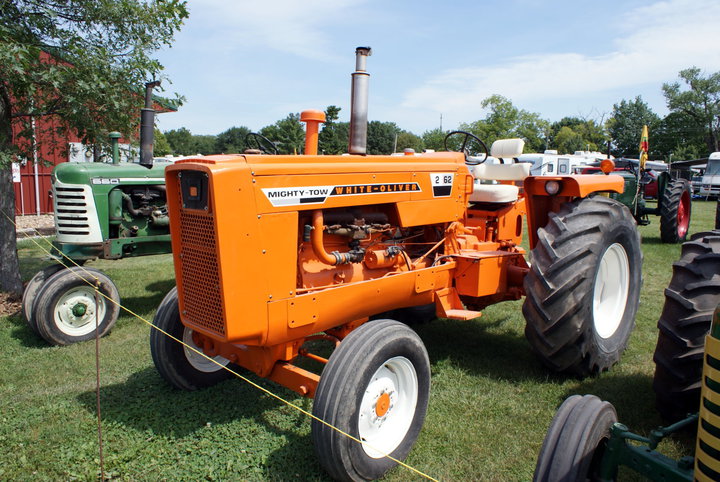 White 2-62 Mighty-Tow Industrial Tractor