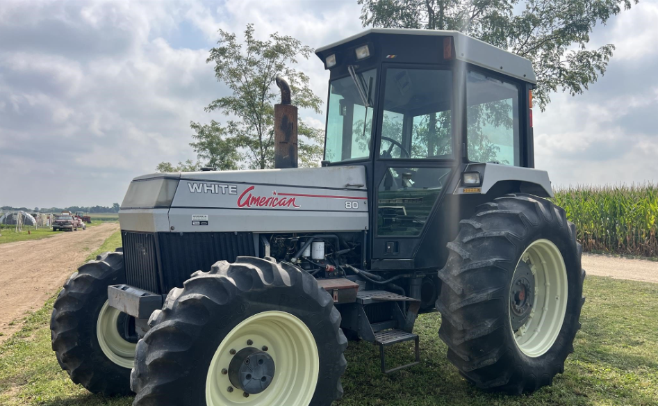 White 4-80-17 Backhoe Loader