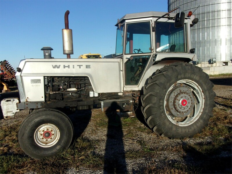 White LT 1855H Lawn Tractor