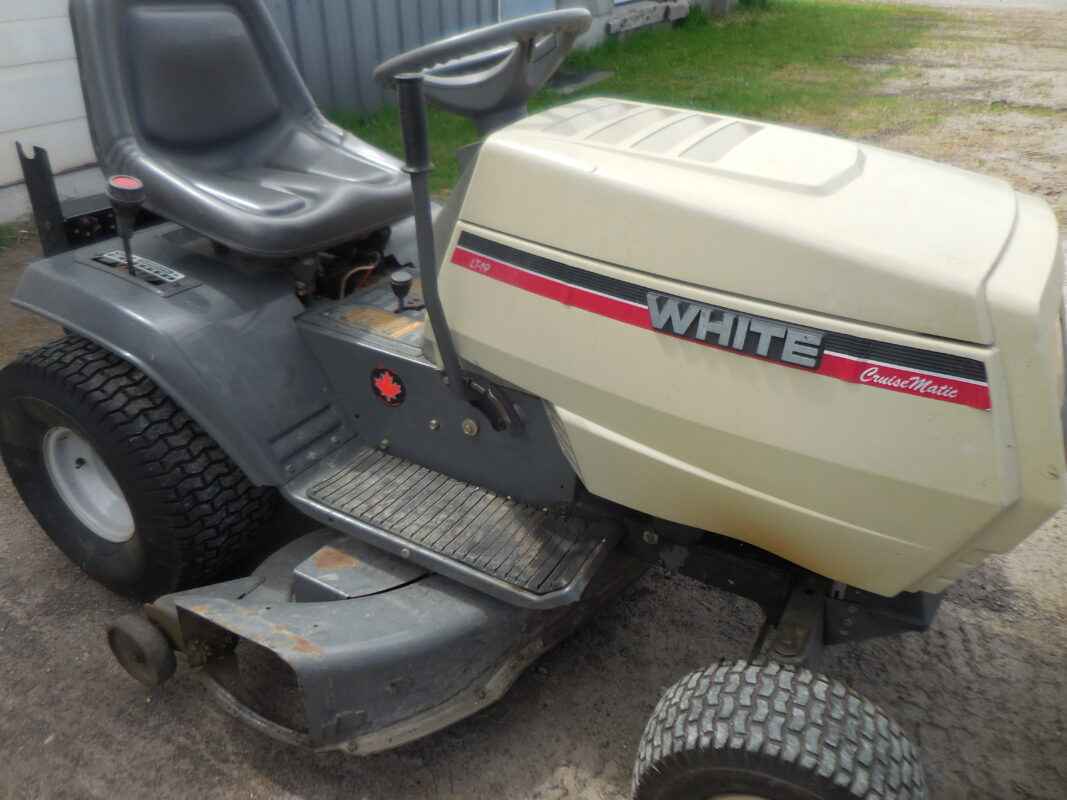 White LT-19