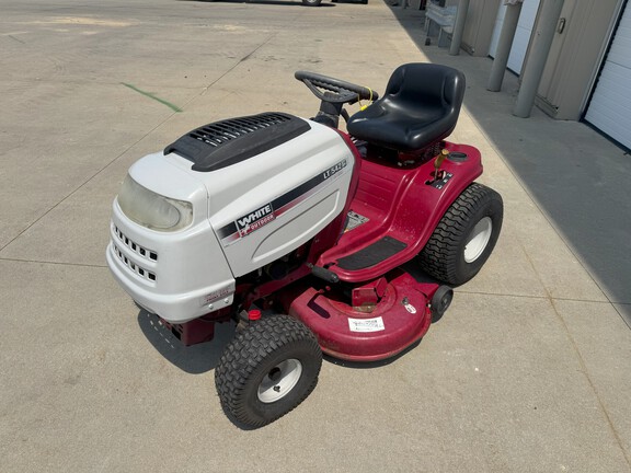 White LT 542G Lawn Tractor