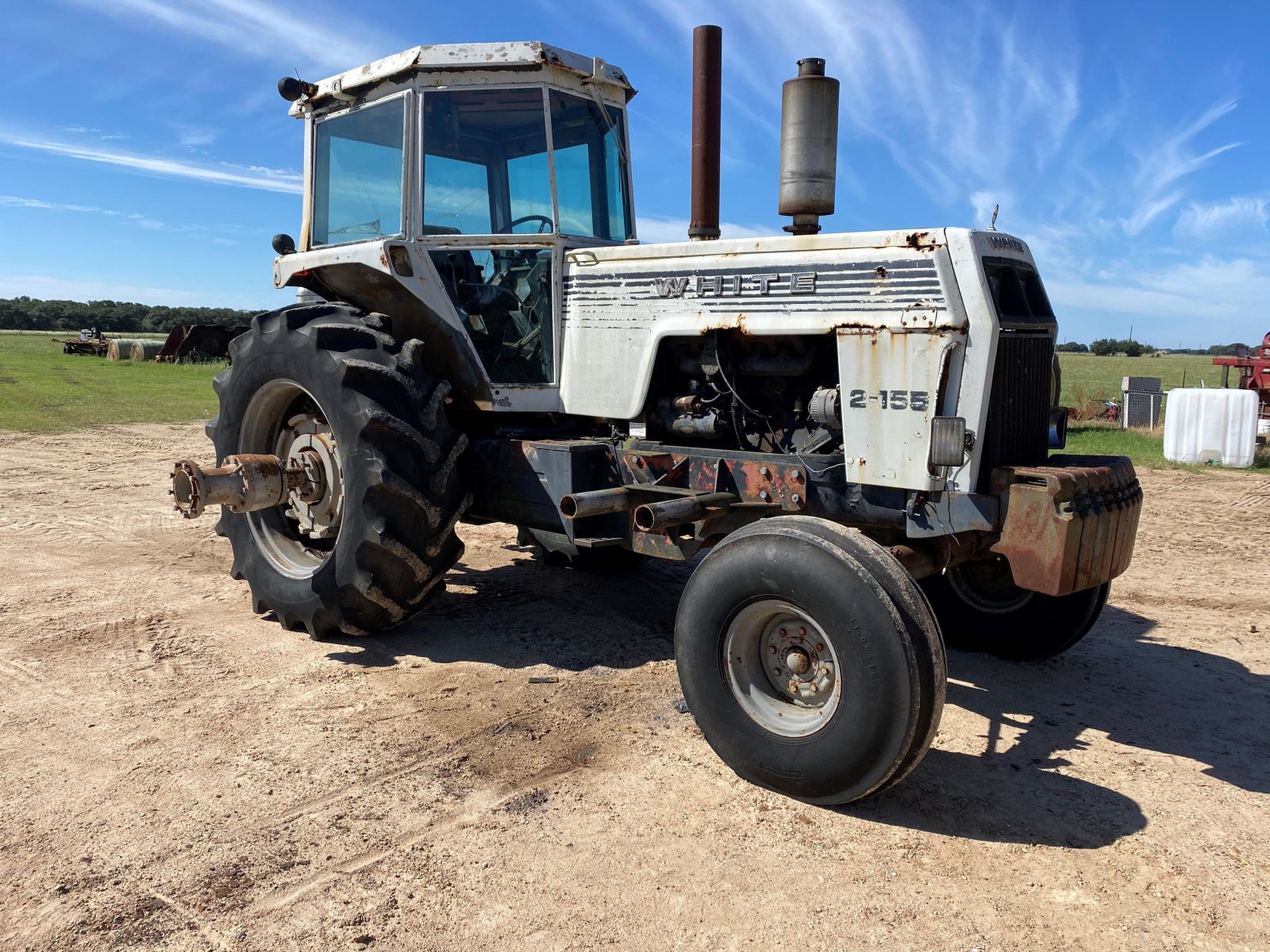 White LT-17 Lawn Tractor