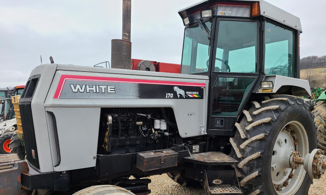 White ZT-17 Lawn Tractor