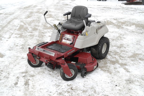 White ZT-54 Lawn Tractor