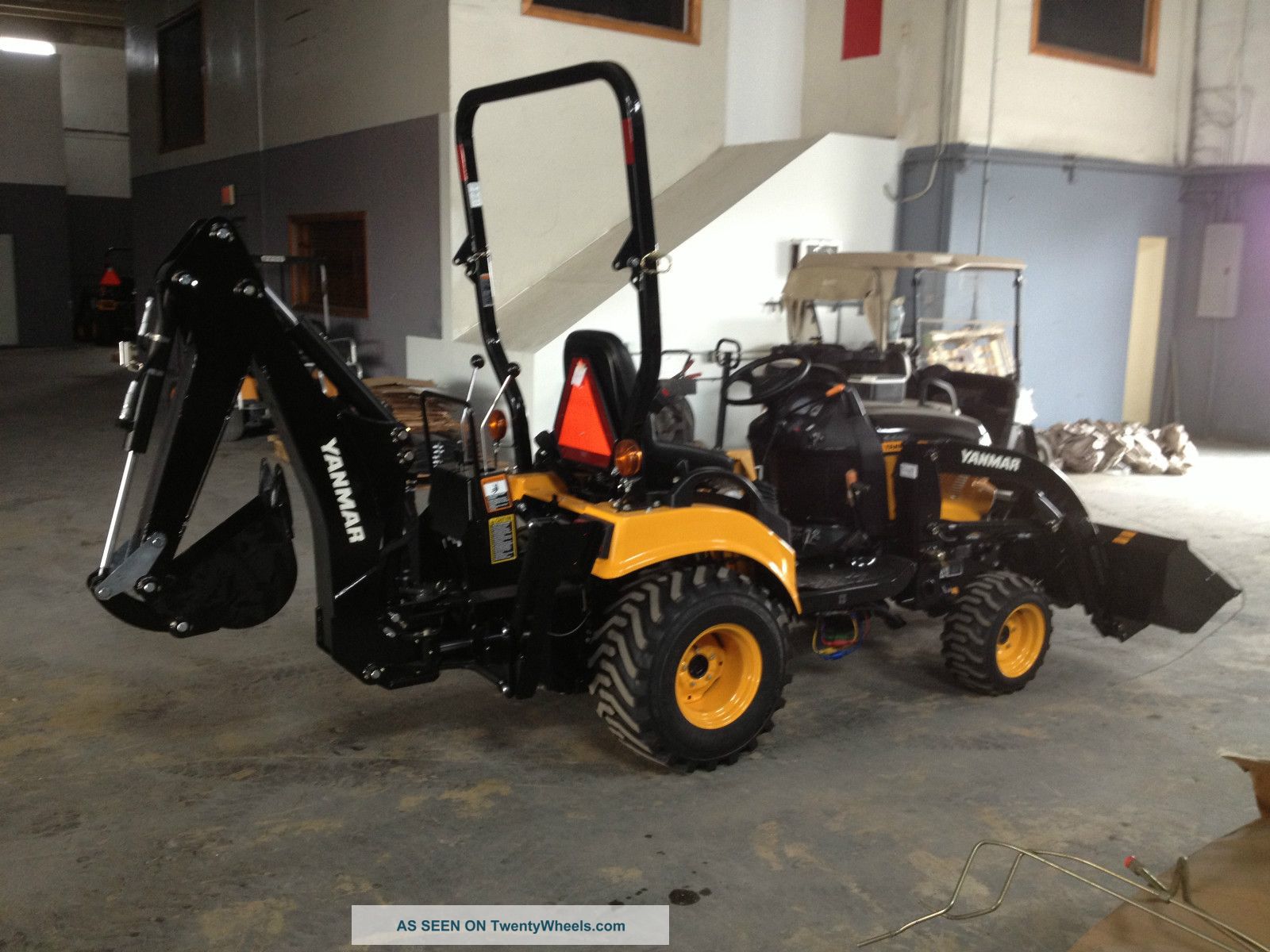 Yanmar Sc2450 — view 3