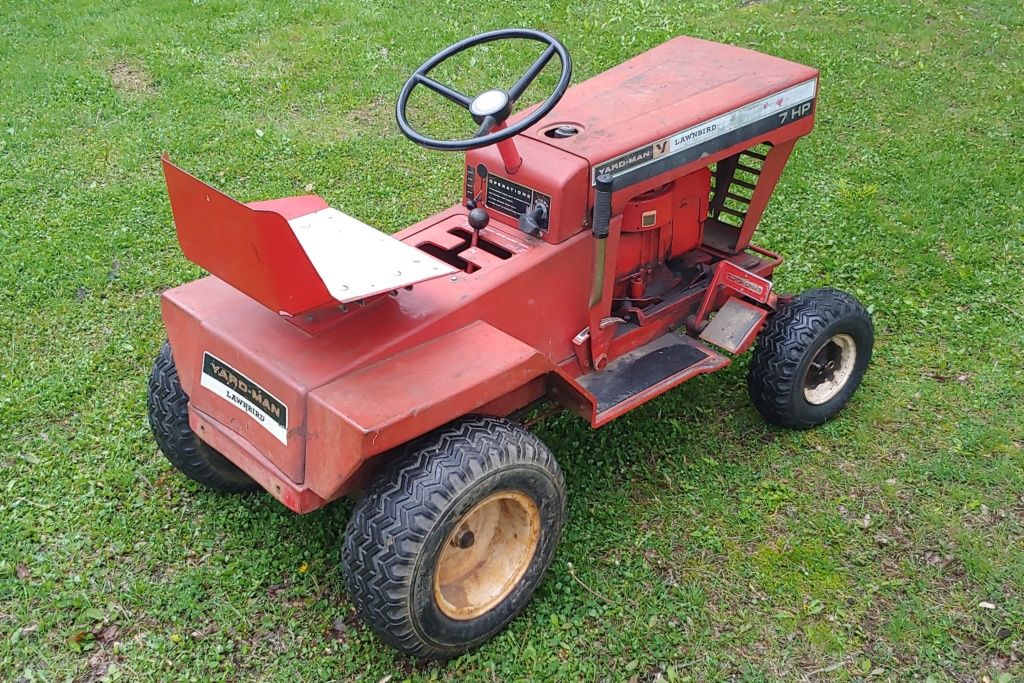 Yard-Man 3250 Lawn Tractor